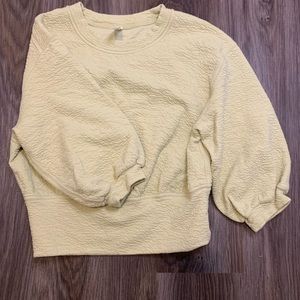 Lululemon textured crew neck